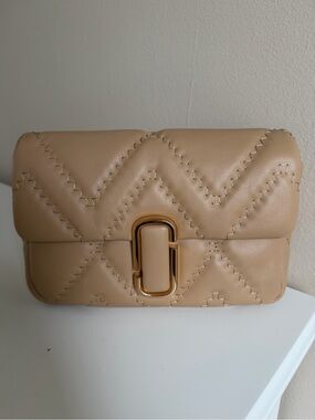 Marc Jacobs the quilted leather J Marc Medium shoulder bag